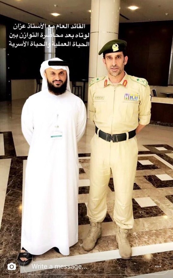 Commander Chief with Professor Azzan after leature on work-life balance